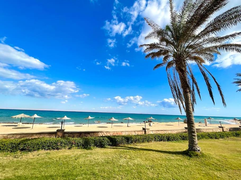 Breathtaking Luxury & Spacious Family 2-Bed 1St Row Seaview At Stella Seaview Sokhna Ain Sukhna Exterior foto